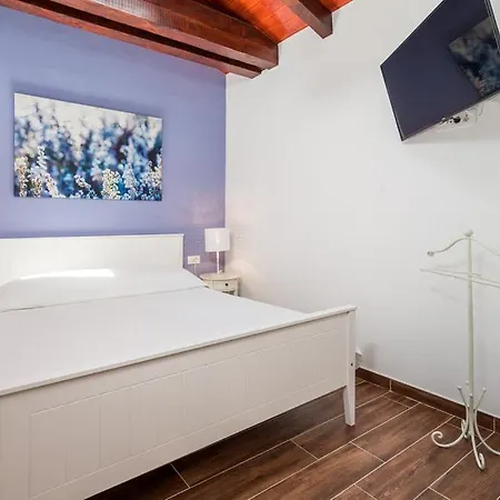 Villa Villa Roselina