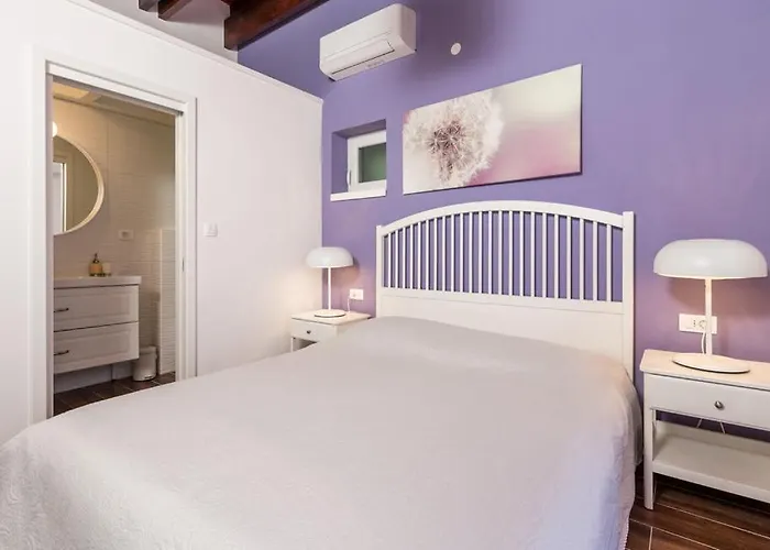 S Jacuzzijem I Bazenom Mavrinac Villa Nerezine